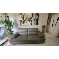 Sofa De 3 Puestos En Cuero  + Pvc Marca Tugo Color Gris segunda mano  Colombia 