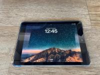 iPad 9.7 (5 Gen) 128 Gb segunda mano  Colombia 