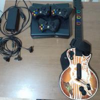 Xbox 360 Slim 4gb Negro + Guitarra Guitar Hero + 3controles  segunda mano  Colombia 