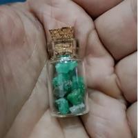 Esmeraldas En Bruto Autenticas Dentro De Botella De Vidrio segunda mano  Colombia 