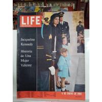 Revista Antigua - Life -1964- Historia De Una Mujer Valiente segunda mano  Colombia 