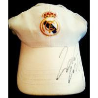 Gorra Original Real Madrid Autografiada Por Roberto Carlos segunda mano  Colombia 
