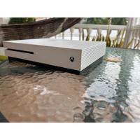 Xbox One S 1 Tb + Control + Cable Hdmi + Kit Carga Y Juega segunda mano  Colombia 