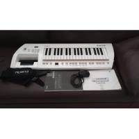Keytar Roland Lucina Ax-09 150 Sonidos Propios 18 Favoritos segunda mano  Colombia 