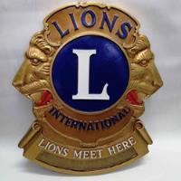 Escudo Lions Internacional Fibra Sobre Madera U.s.a  segunda mano  Colombia 