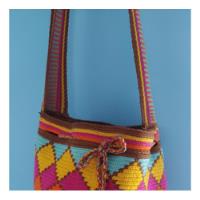 Preciosa Mochila Wayuu De Colores . Tamaño Grande 37x33 segunda mano  Colombia 