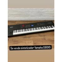 Sintetizador Yamaha S90xs  segunda mano  Colombia 