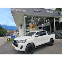 Toyota Hilux 2.4 2022 Mecanica segunda mano  Colombia 