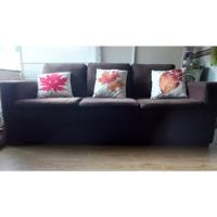 Sofa Tres Puestos, Color Cafe, 95 Cm Ancho X 2 Mt Largo segunda mano  Colombia 